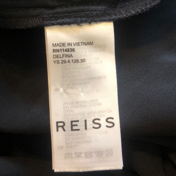 Reiss Delfina Pintuck Dress Navy Size 0 & Size 6 - Picture 8 of 8
